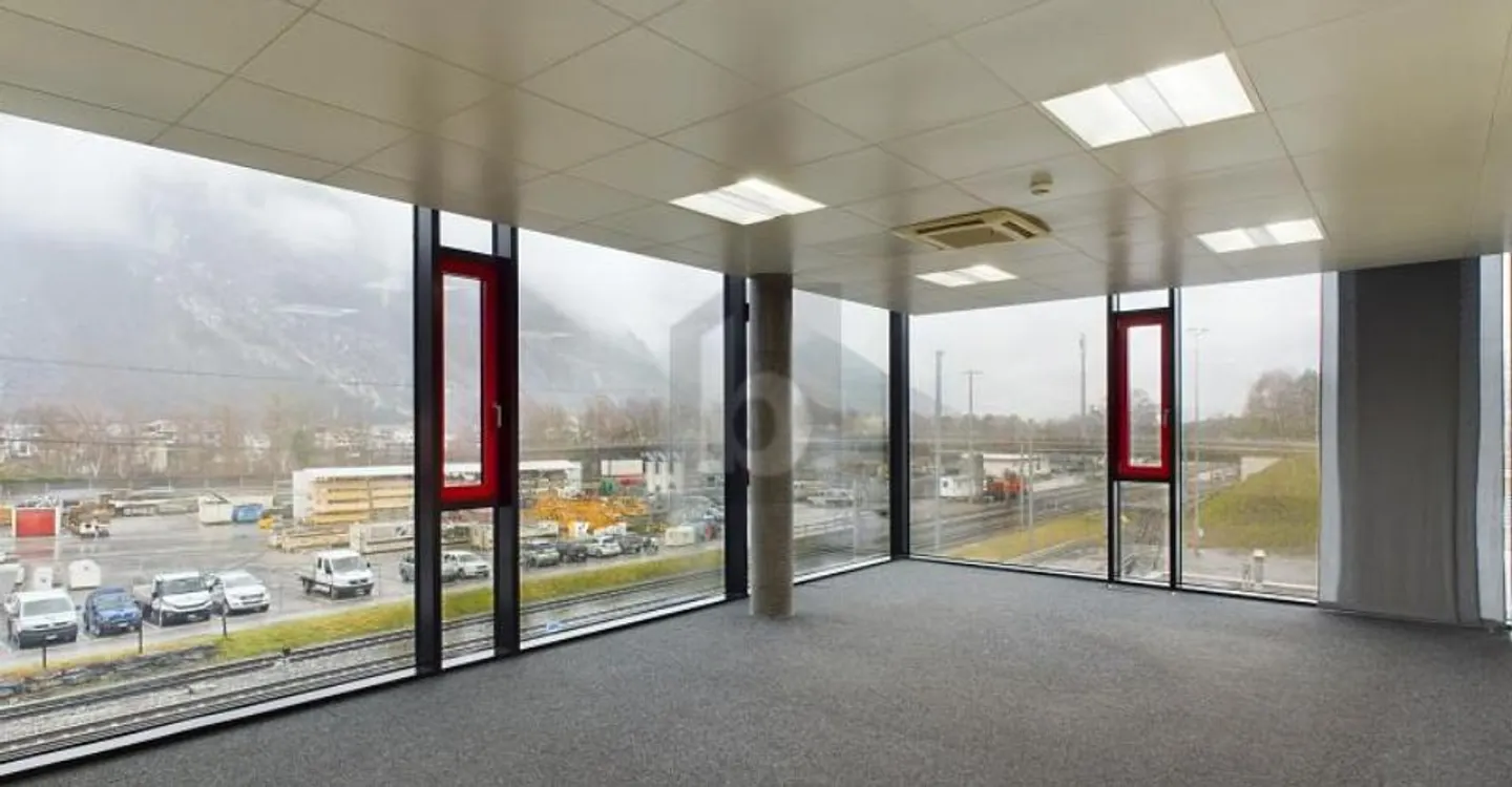 MODERN, BRIGHT SPACES - Photo 1 of 6