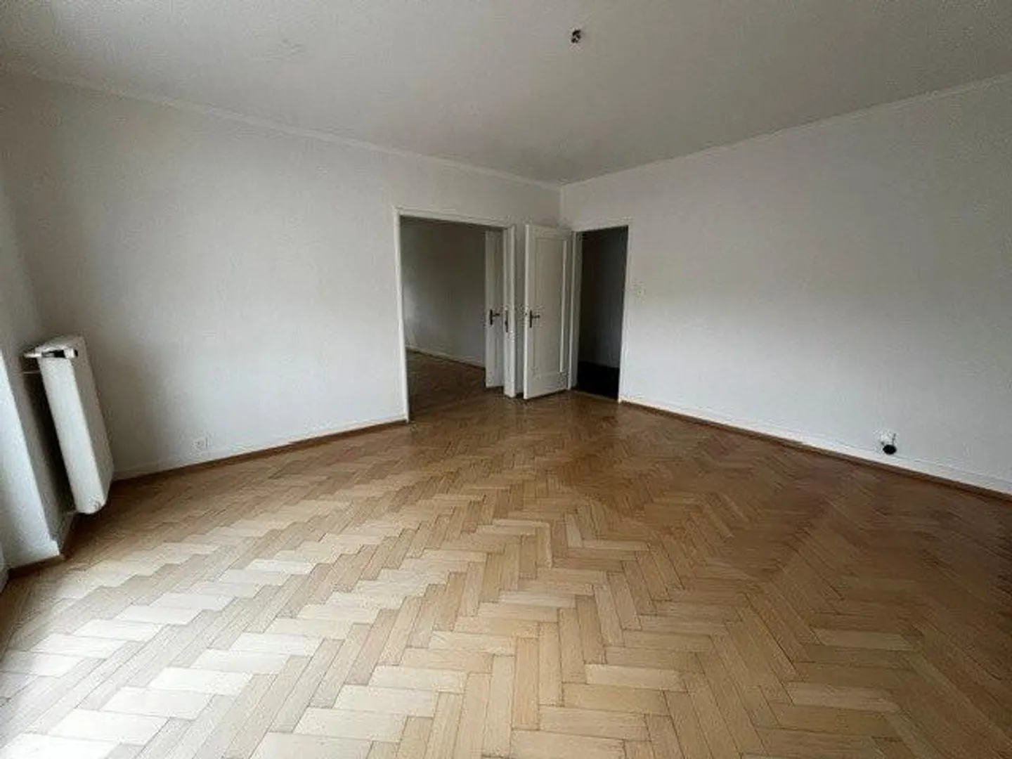 Grosszügige und helle 4-Zimmerwohnung in Zürich - Foto 5 di 6
