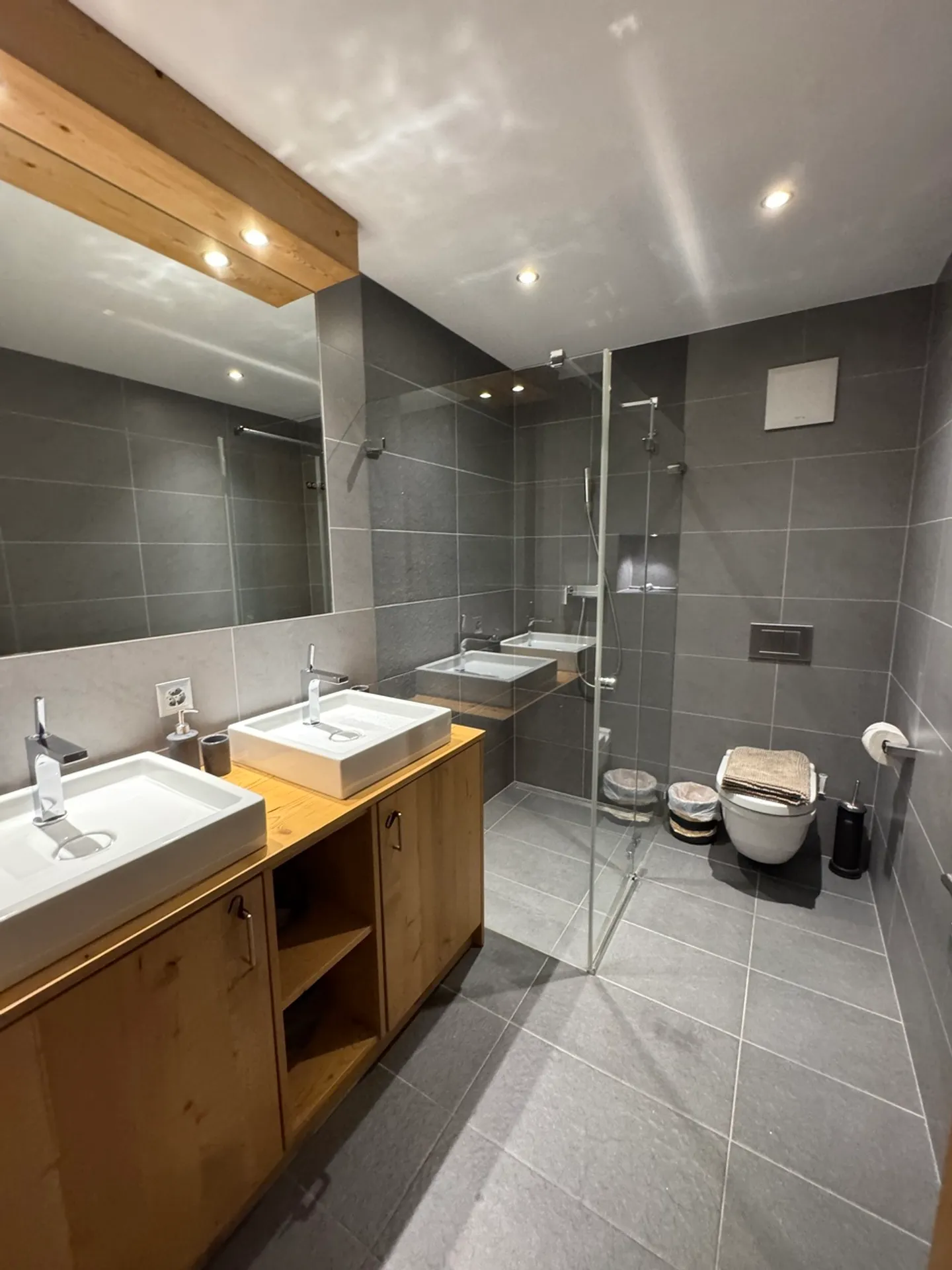 Appartamento 3.5 locali - Foto 3 di 11