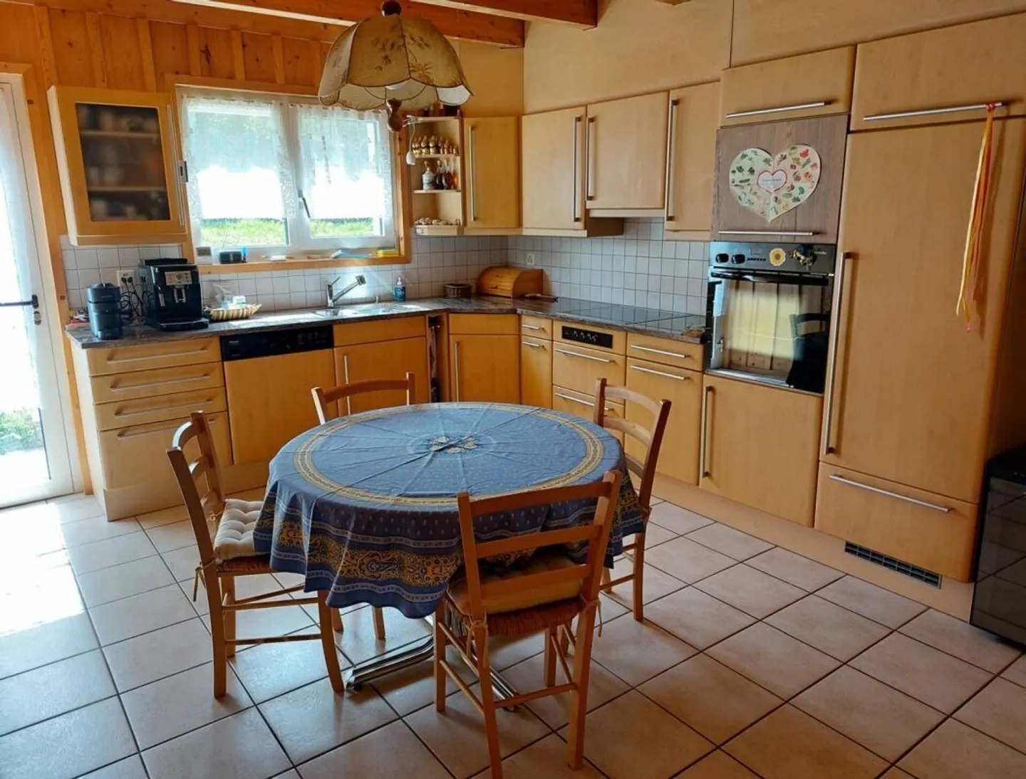 VILLA UNIFAMILIARE CON GRANDE GIARDINO - Foto 8 di 12