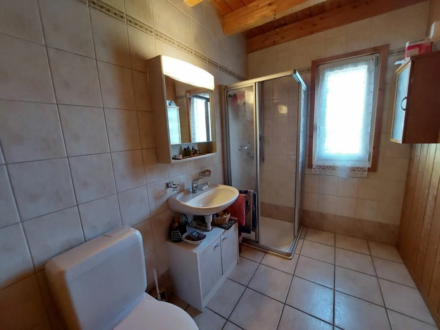 VILLA UNIFAMILIARE CON GRANDE GIARDINO - Foto 9 di 12