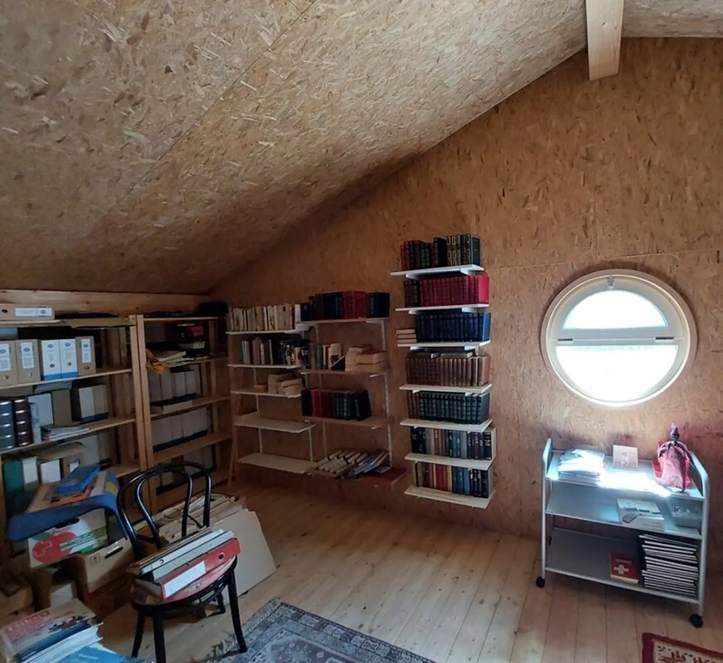 VILLA UNIFAMILIARE CON GRANDE GIARDINO - Foto 11 di 12