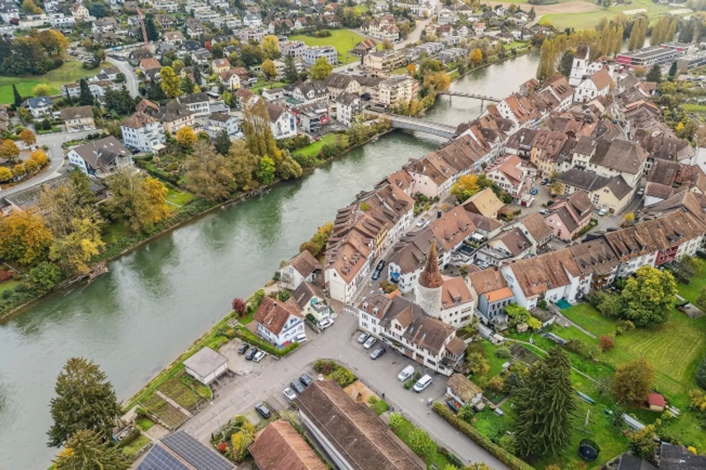 Affascinante proprietà residenziale e commerciale con 8 unità - Foto 11 di 11