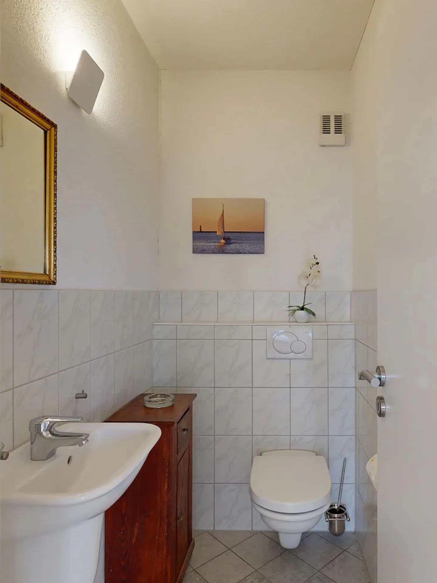 Family-friendly 5.5-room semi-detached house with fireplace and sauna - Photo 13 of 23