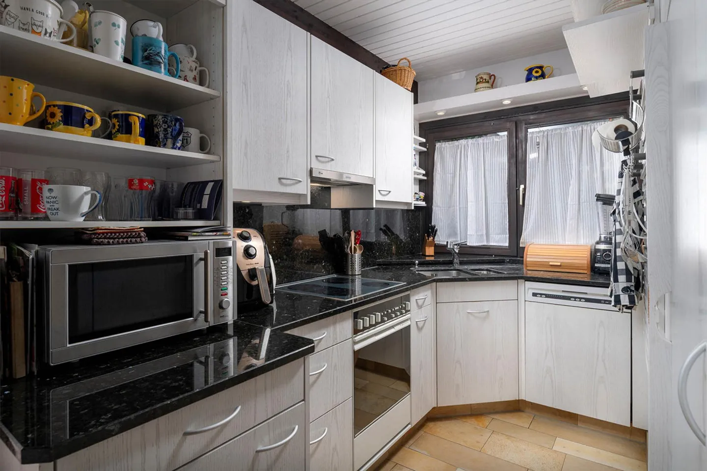 Charmantes Freistehendes Haus - Foto 4 von 15