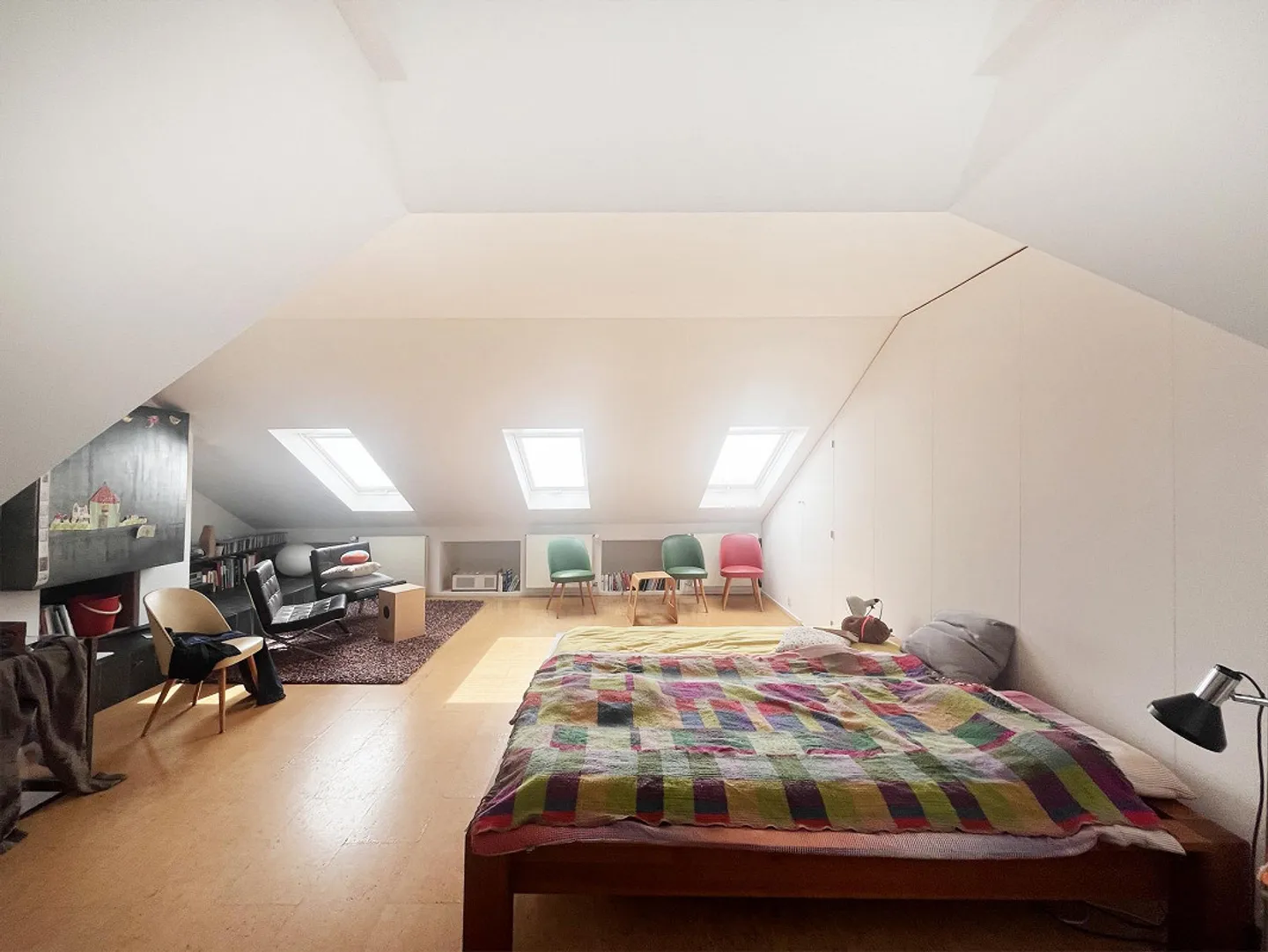 Vivere e lavorare sotto lo stesso tetto - Foto 19 di 25