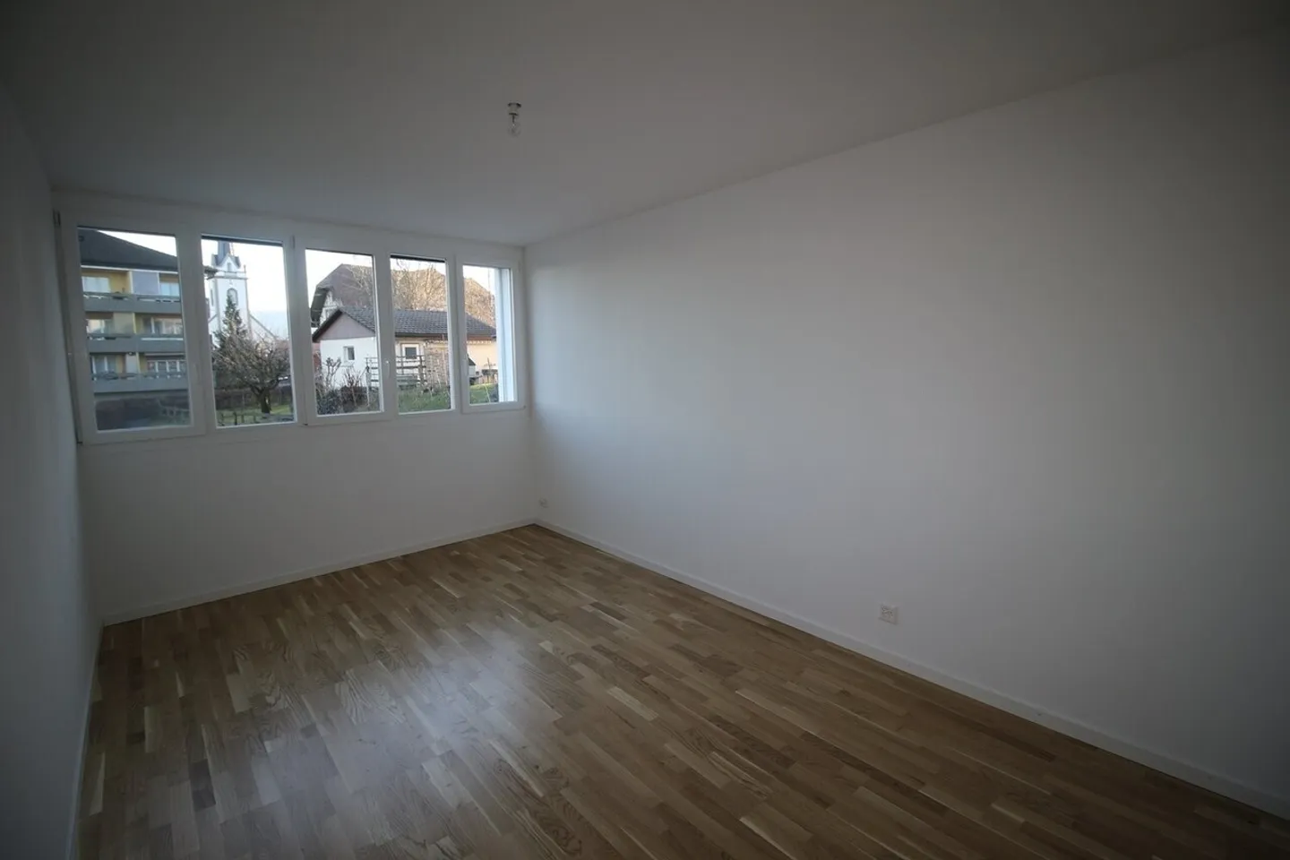 Apartment for rent - Photo 6 of 13