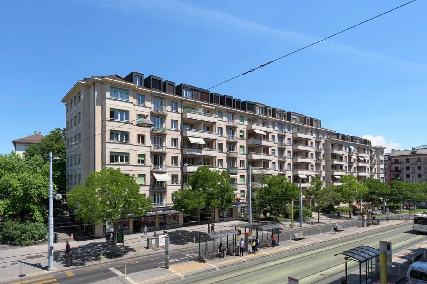 Servette : Place de parc extérieure - Photo 1 sur 1