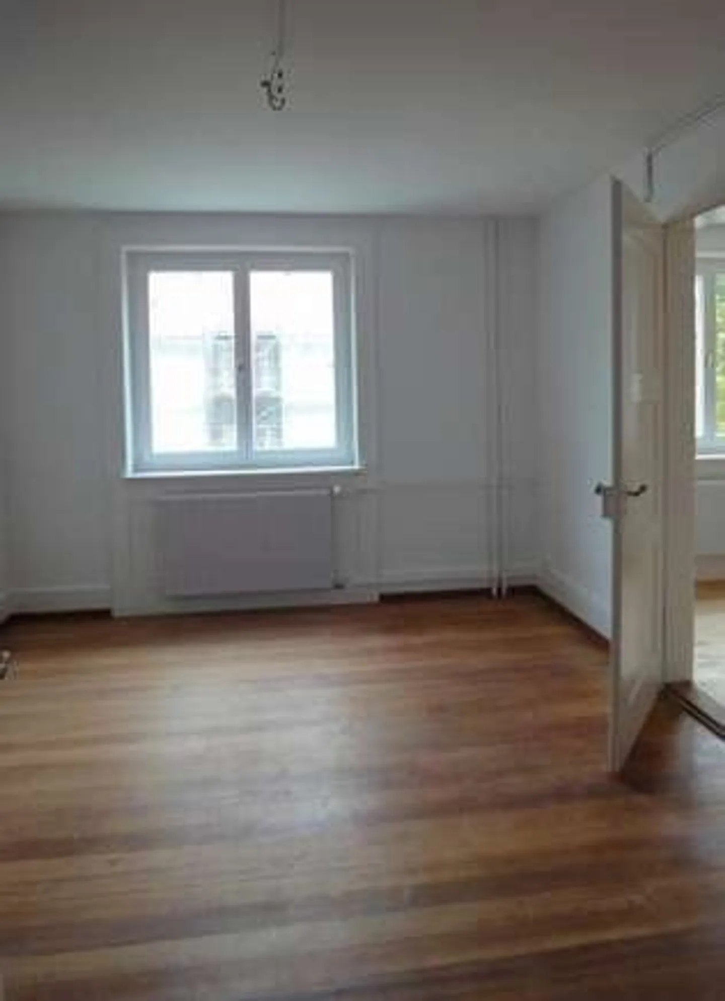 Charming old apartment meets modern living comfort - Photo 4 of 5