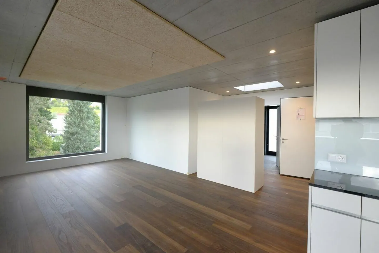 2.5-Zimmer-Attika-Wohnung zu vermieten - Foto 1 von 5