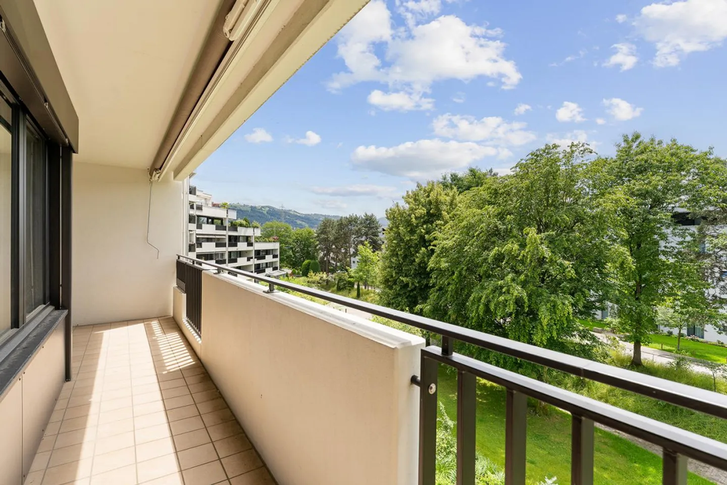 Bellissimo appartamento di 4.5 stanze al 3° piano Landhausstrasse 4e - Foto 11 di 22
