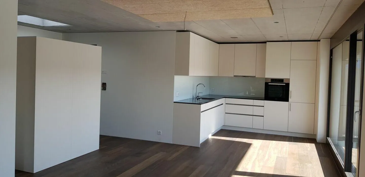 2.5-Zimmer-Attika-Wohnung zu vermieten - Foto 2 von 5