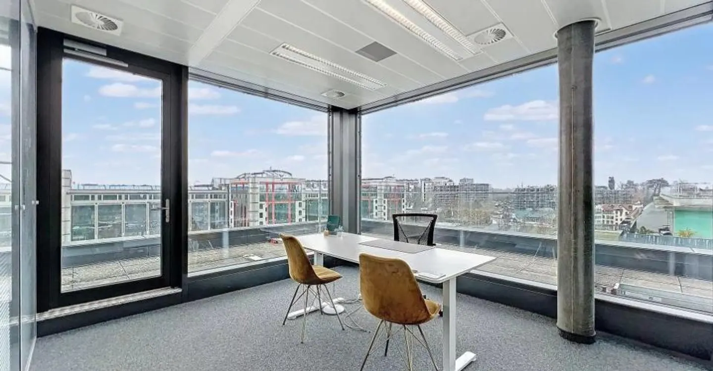 Modern Office Space in Lignon - Photo 3 of 6