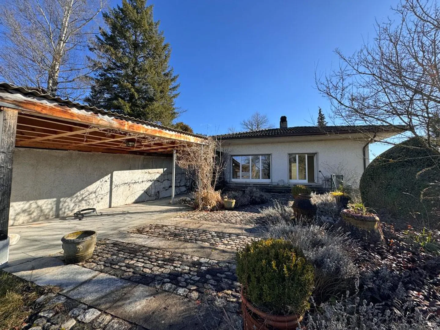 Villa in exclusive southern slope location - Photo 11 of 15