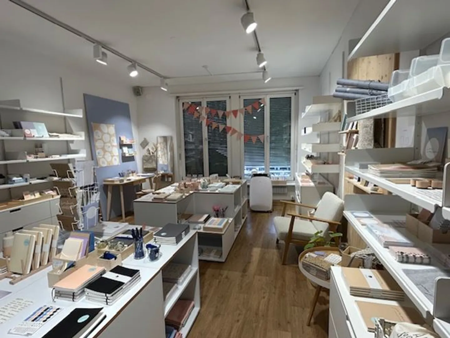 Espace commercial au cœur de la vieille ville de Lucerne au Weinmarkt ! - Photo 6 sur 9