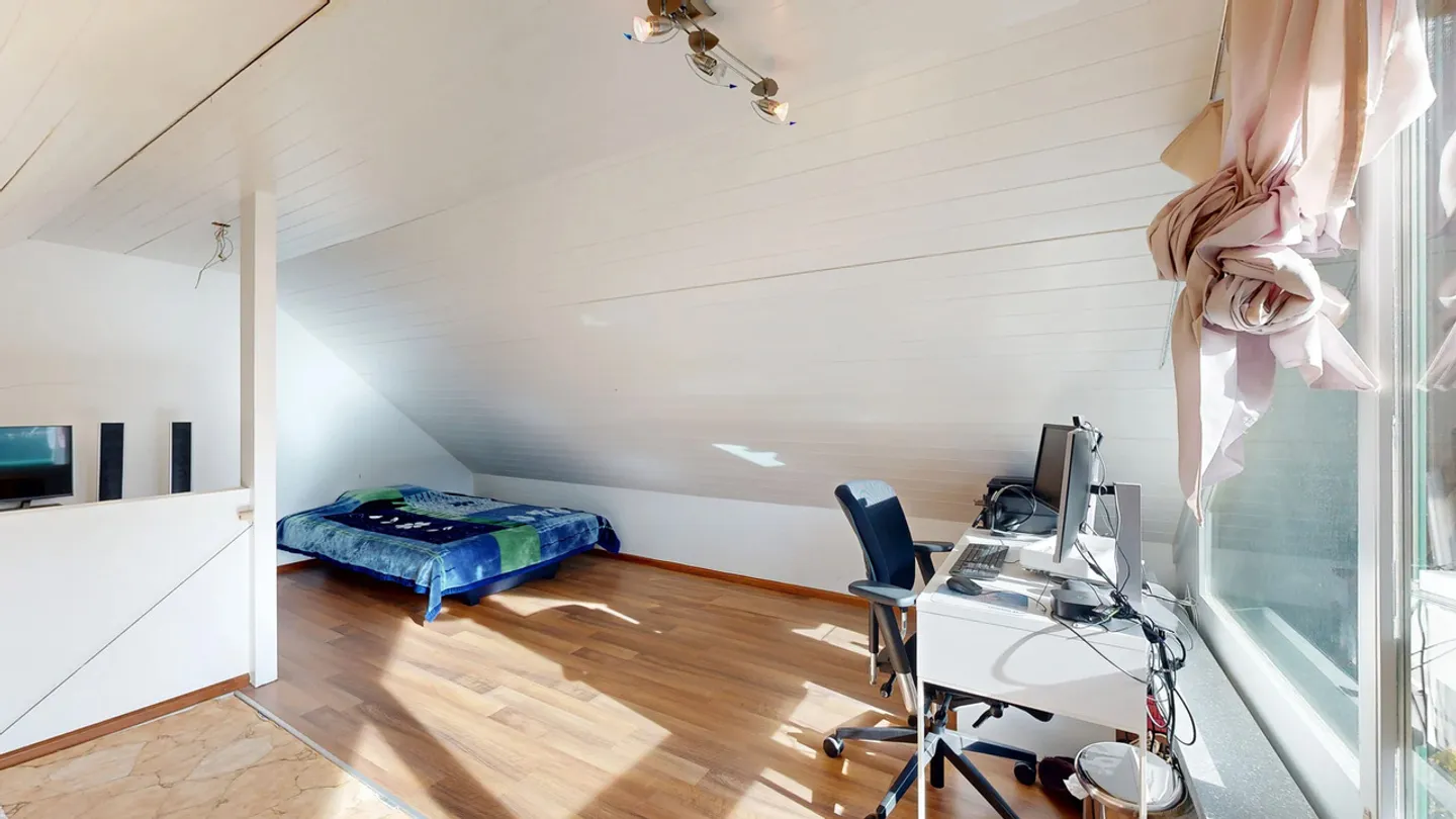 Detached 5.5-room single-family house with fireplace and hobby room - Photo 14 of 21