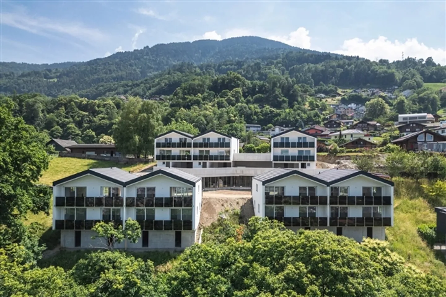 «Geräumiges neues Haus mit 4,5 oder 5,5 Zimmern» - Foto 8 von 13