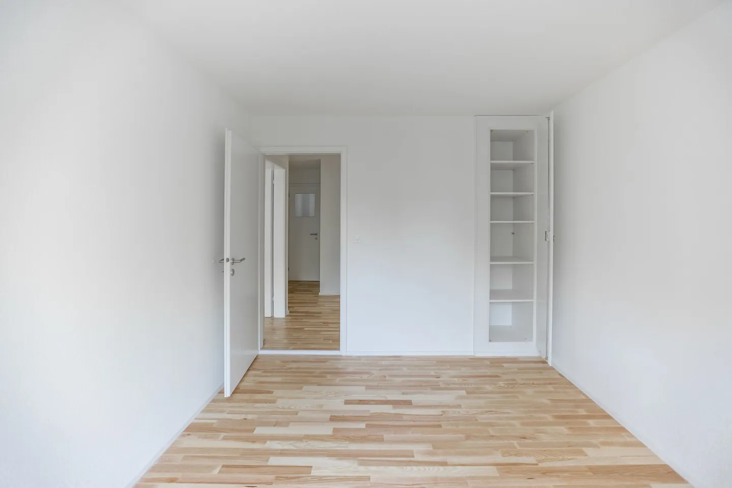 Zwischen Stadt und Natur: moderne 3.5-Zimmer-Wohnung nahe Üetliberg - Foto 6 von 12