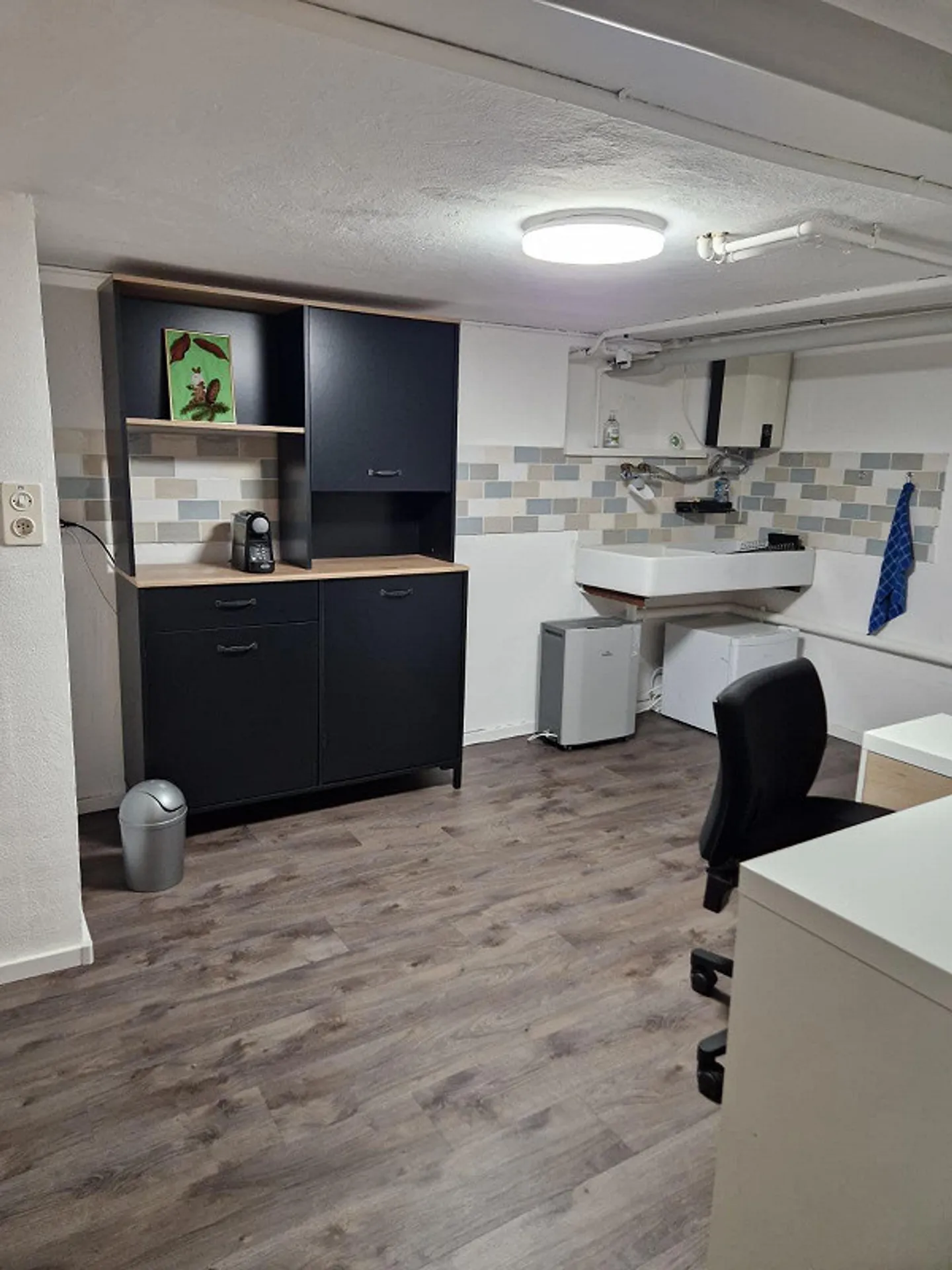 Espace de bureau/espace commercial - Photo 7 sur 9