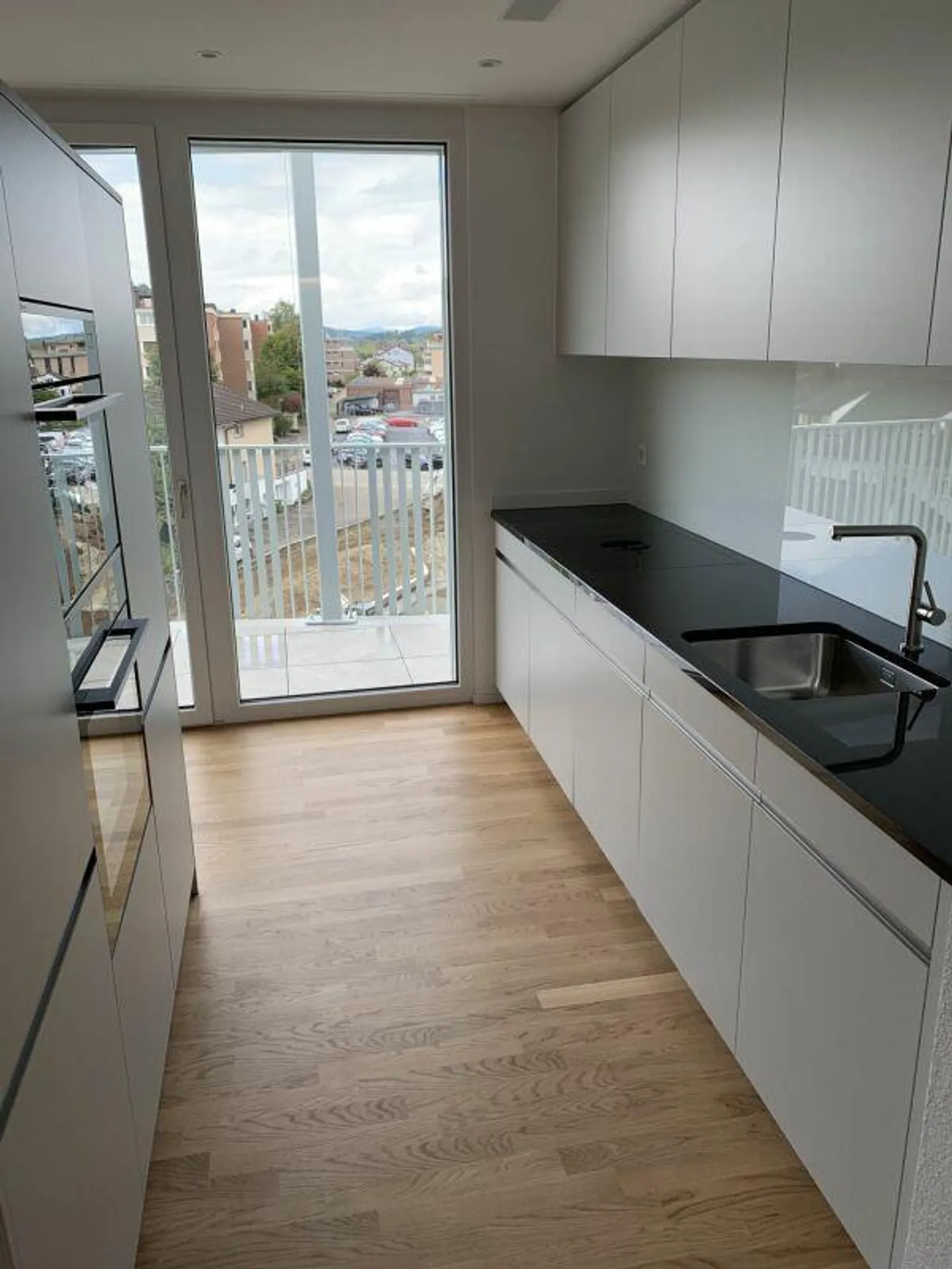 2.5-Room Apartment - Photo 4 of 6