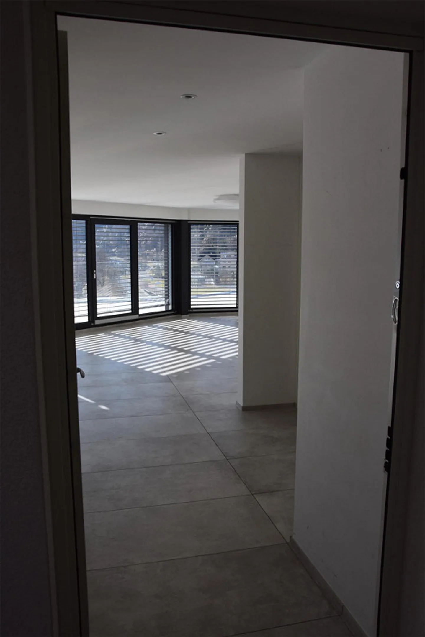 Appartamento attico di 4,5 locali con vista lago - Foto 10 di 27