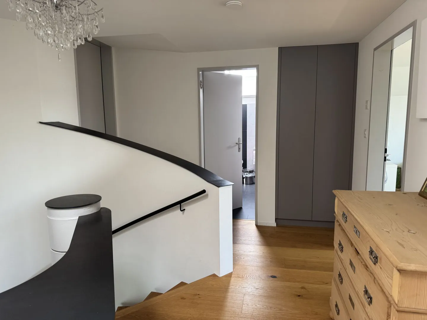 Casa unifamiliare di 5 stanze con giardino e vista panoramica - Foto 7 di 14