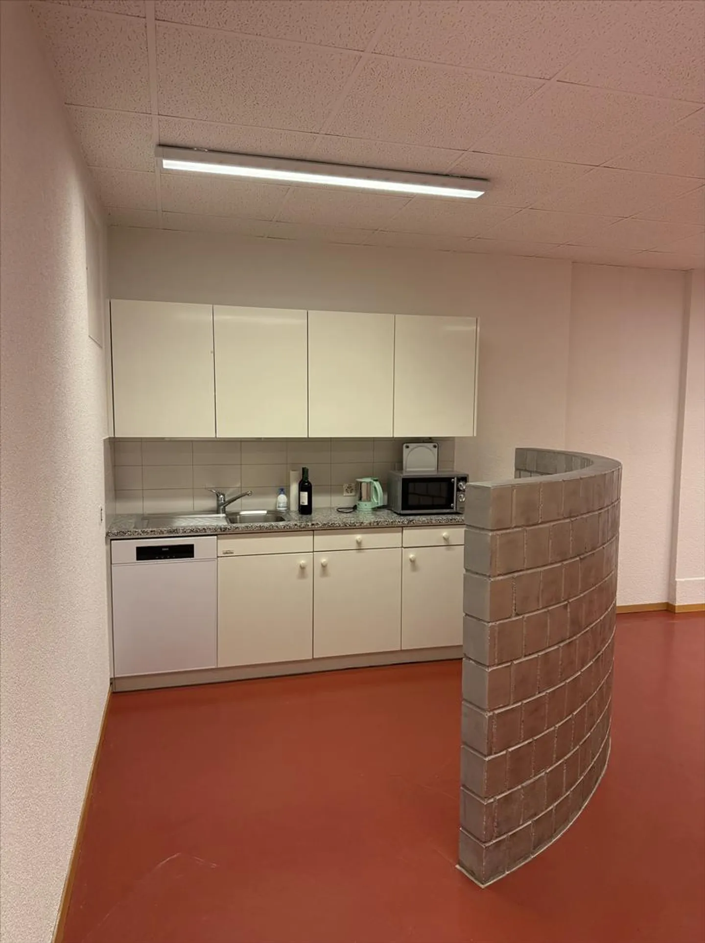 Espace de bureau attrayant (43 m²) – disponible immédiatement - Photo 5 sur 5