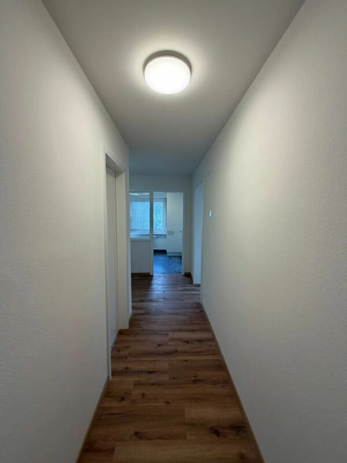 Newly renovated 2.5 room apartment in Trimbach - Photo 7 of 10