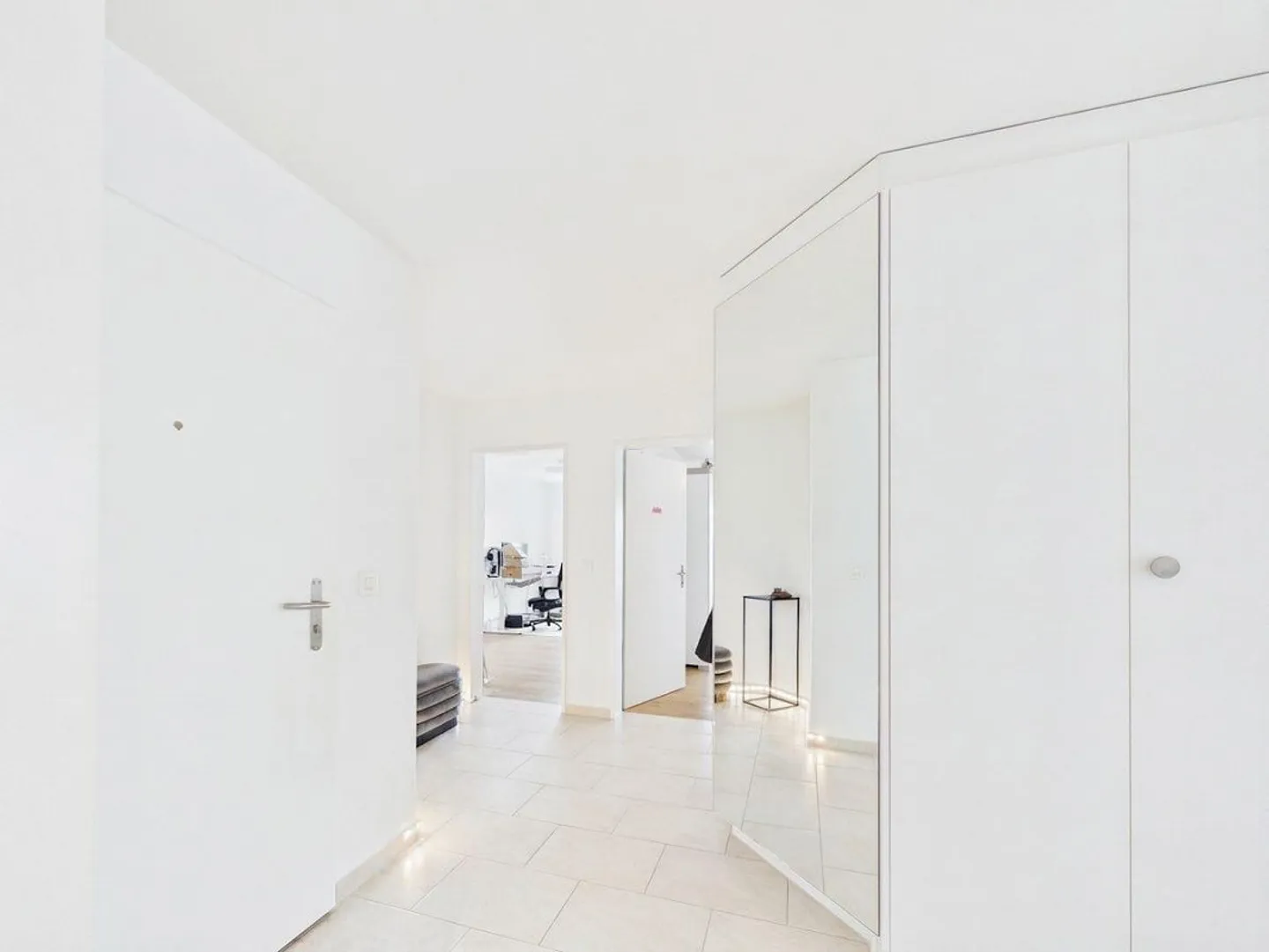 Geräumige Wohnung mit grosser Terrasse - Foto 9 von 13