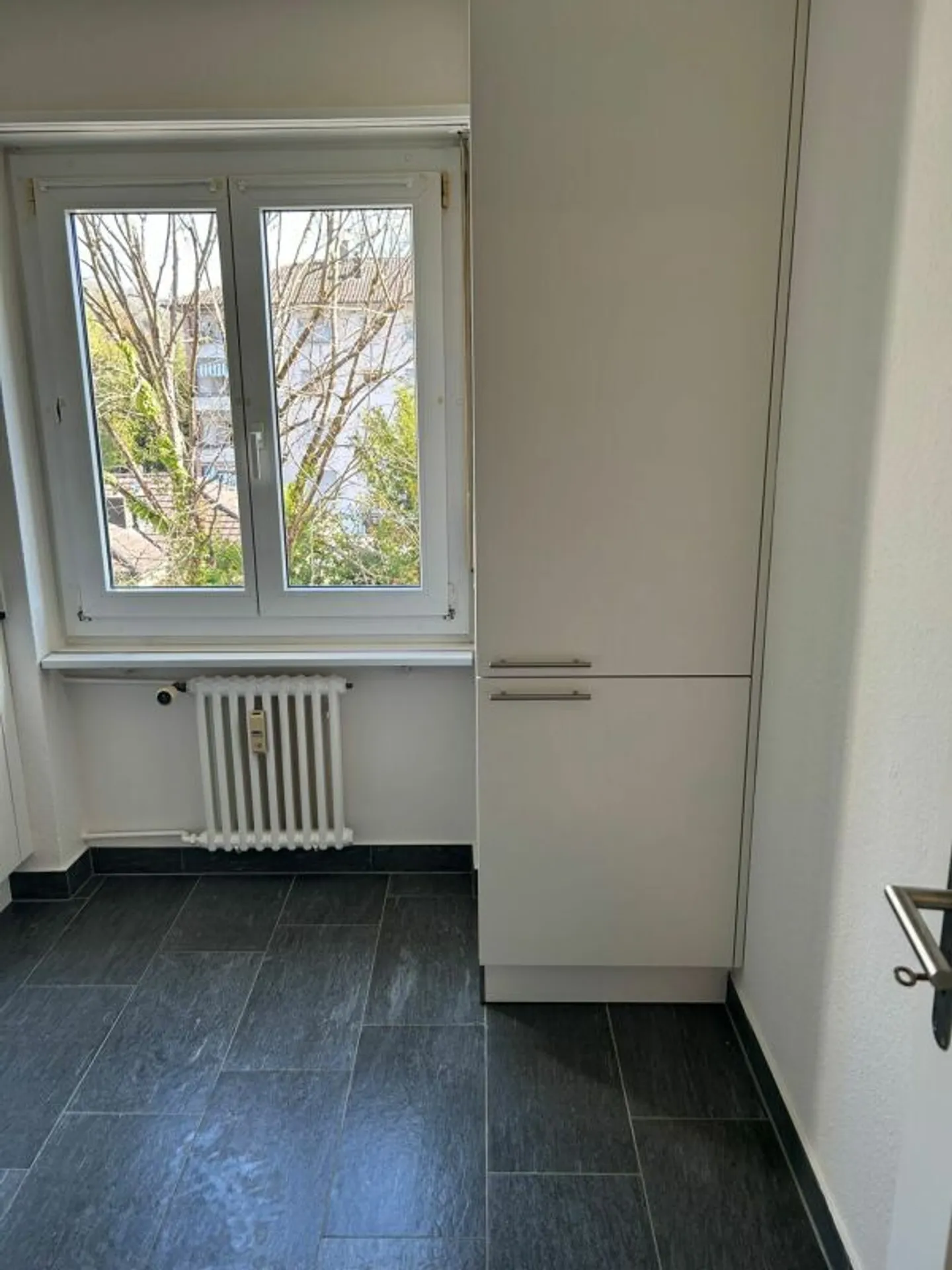 Newly renovated 2.5 room apartment in Trimbach - Photo 9 of 10
