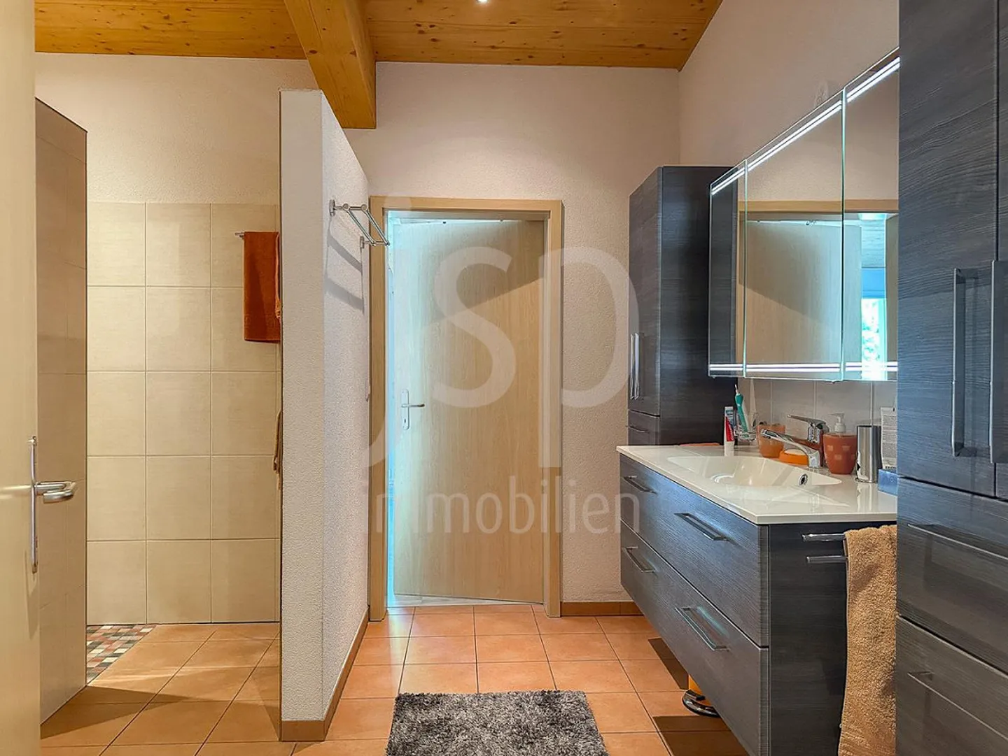 Propriété commerciale avec appartement en attique à Neuenegg - Photo 28 sur 30