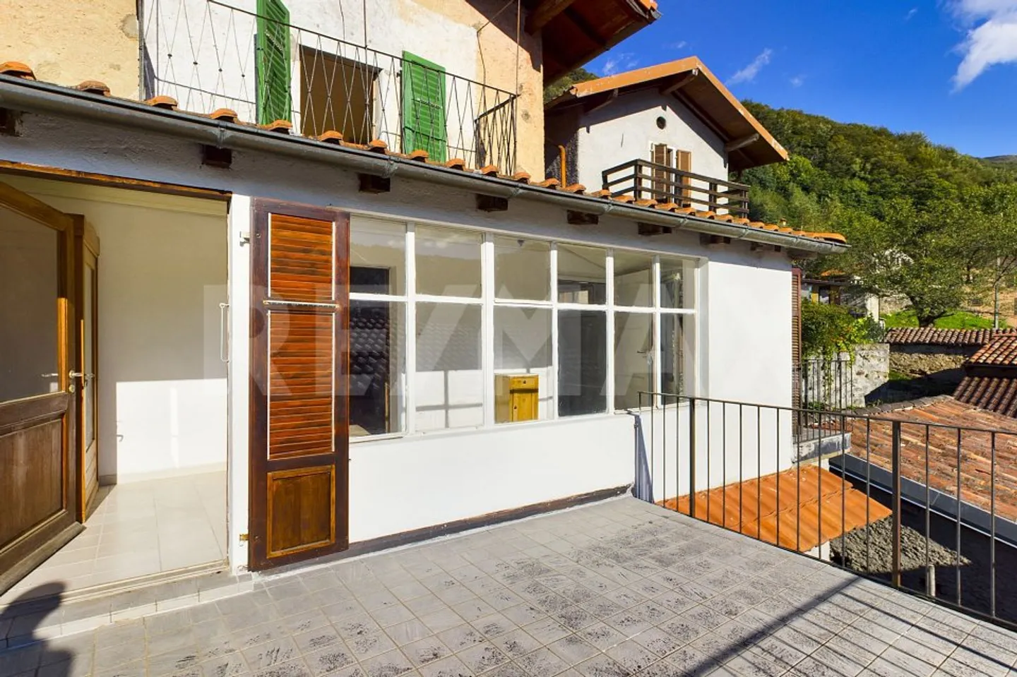 Rustique dans le noyau, avec vue et garage double, Val Colla, comme résidence secondaire - Photo 1 sur 13