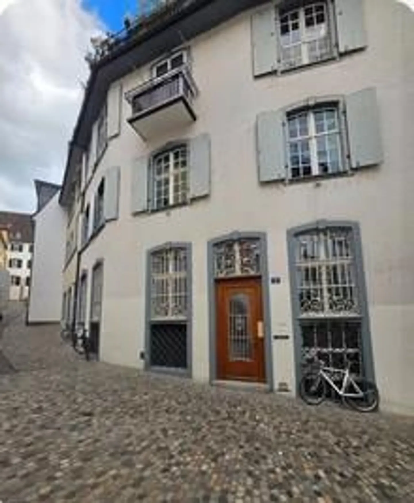 Bureau et espace de pratique lumineux et représentatif près de la Freie Strasse - Photo 3 sur 15