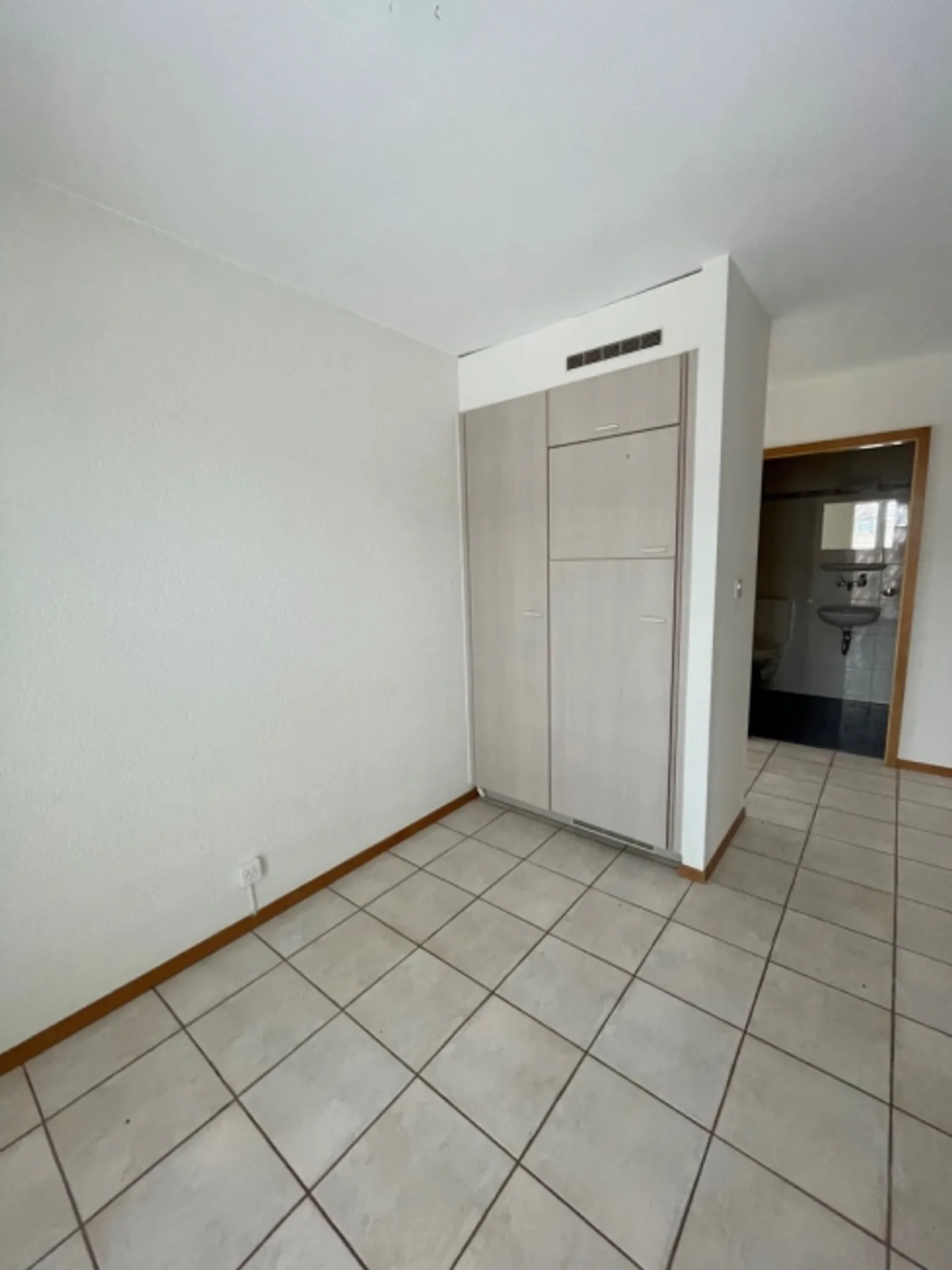 Wohnung 4.5 Zimmer mit Balkon - Foto 4 von 10