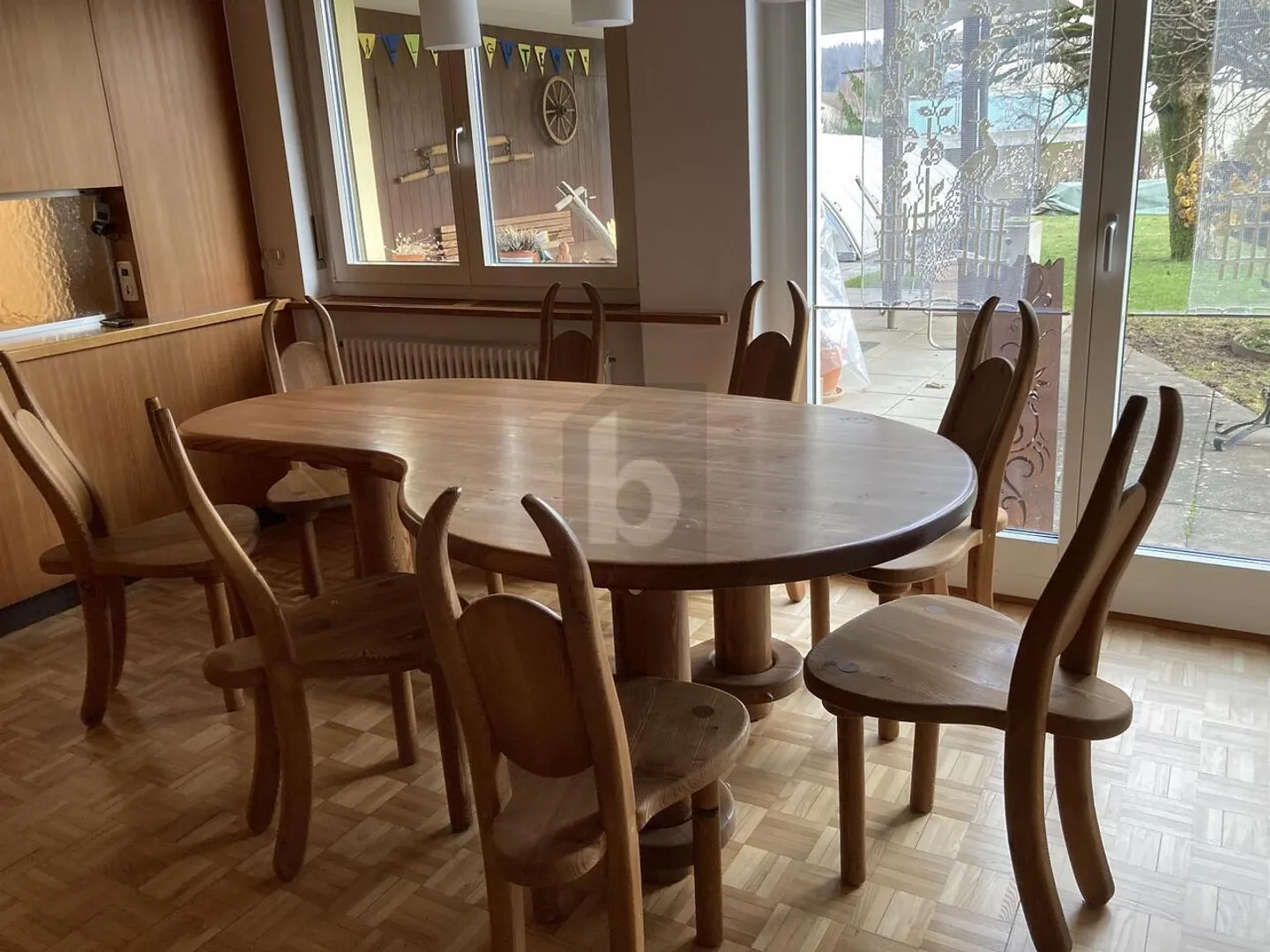 SPACIEUX, BAIGNÉ DE LUMIÈRE AVEC PISCINE PRIVÉE - Photo 4 sur 6