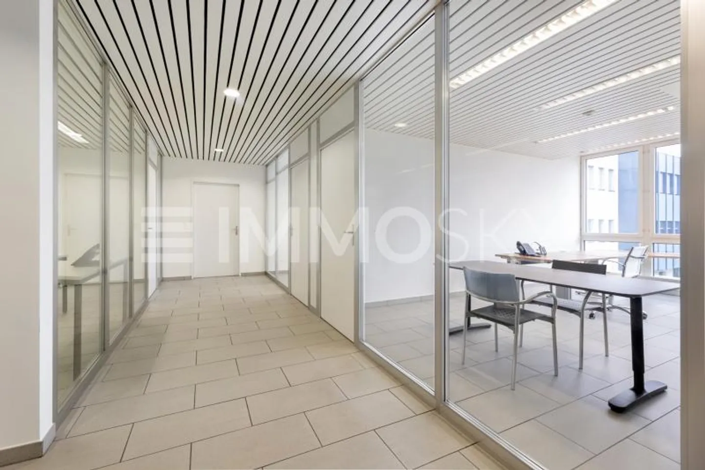 Flexible Business Space in a Central Location in the Zug Economic Area - Photo 6 of 9