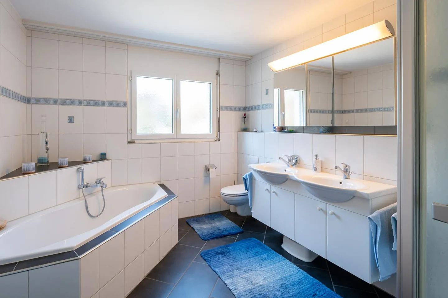 Geräumige Wohnung mit herrlichem Blick - Foto 12 von 19