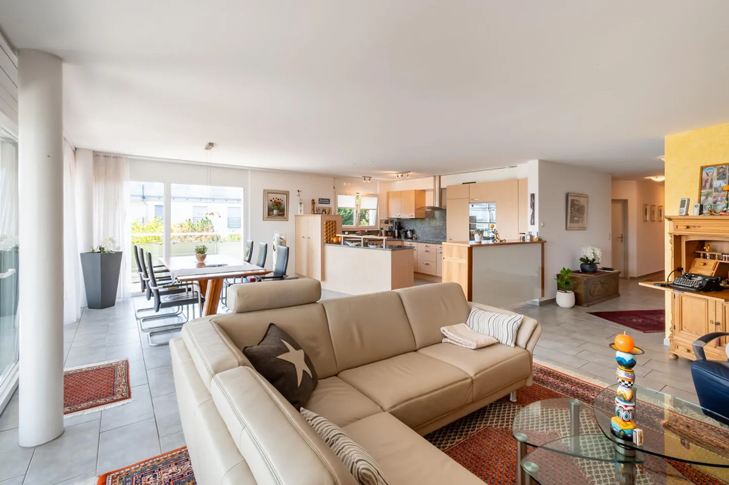Geräumige Wohnung mit herrlichem Blick - Foto 9 von 19