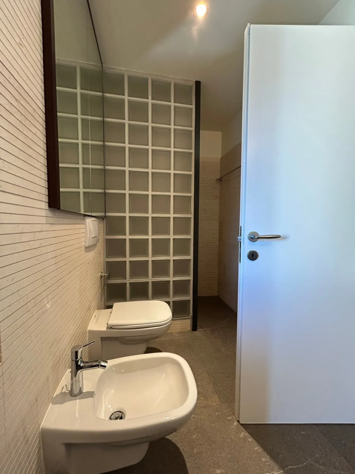 VICO MORCOTE - Detached house with 4.5 rooms and panoramic view for rent - Photo 10 of 17