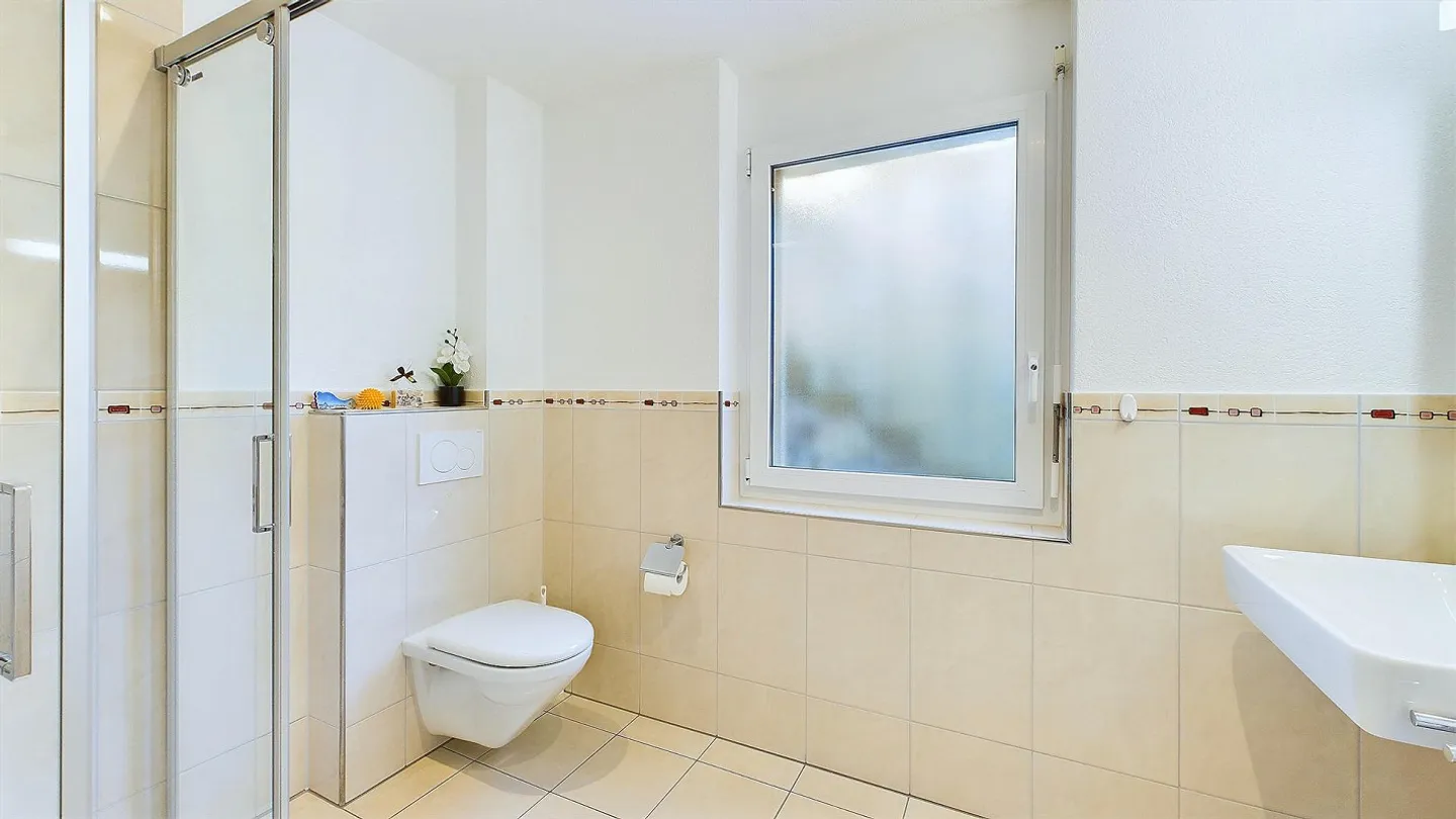 Casa unifamiliare di 7,5 stanze con vista a Toffen - Foto 14 di 17