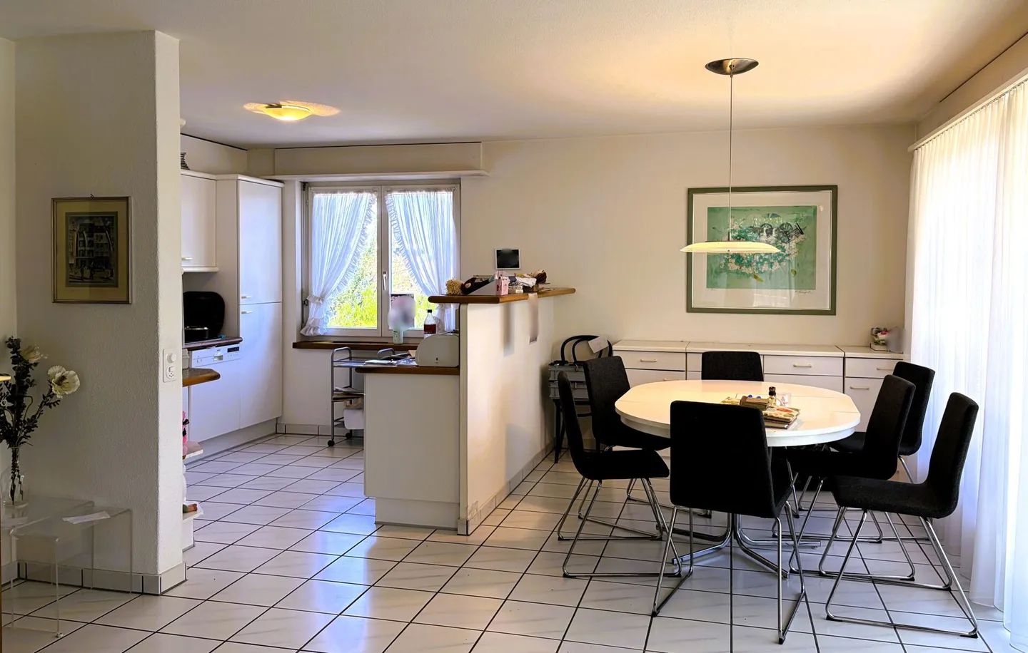 703 m² Terrain à bâtir ou maison individuelle de 4,5 pièces nécessitant des rénovations dans un quartier résidentiel prisé - Photo 3 sur 13