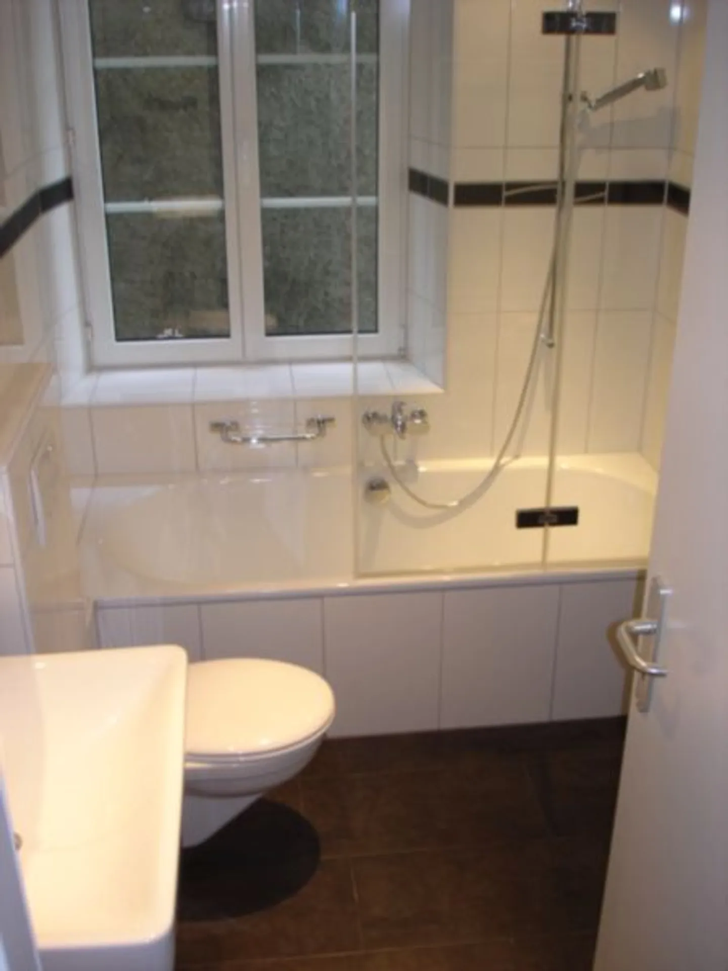 Parterrewohnung   neu renoviert - Foto 7 von 8