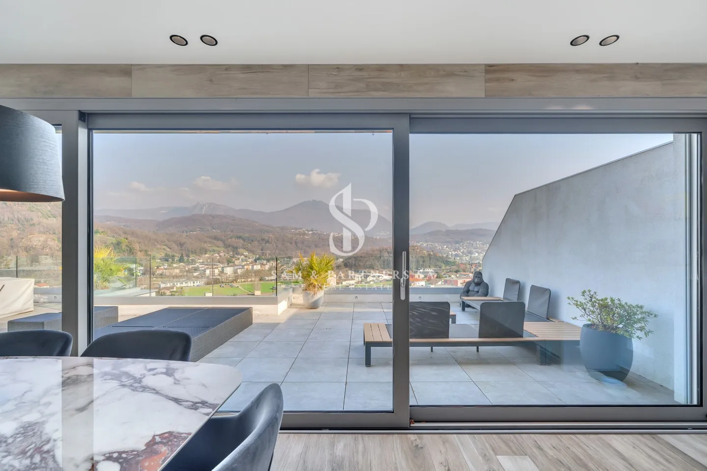 Attico con vista mozzafiato - Foto 7 di 15