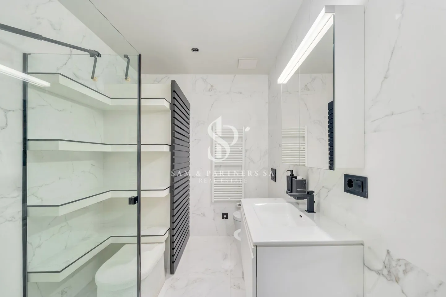 Attico con vista mozzafiato - Foto 12 di 15