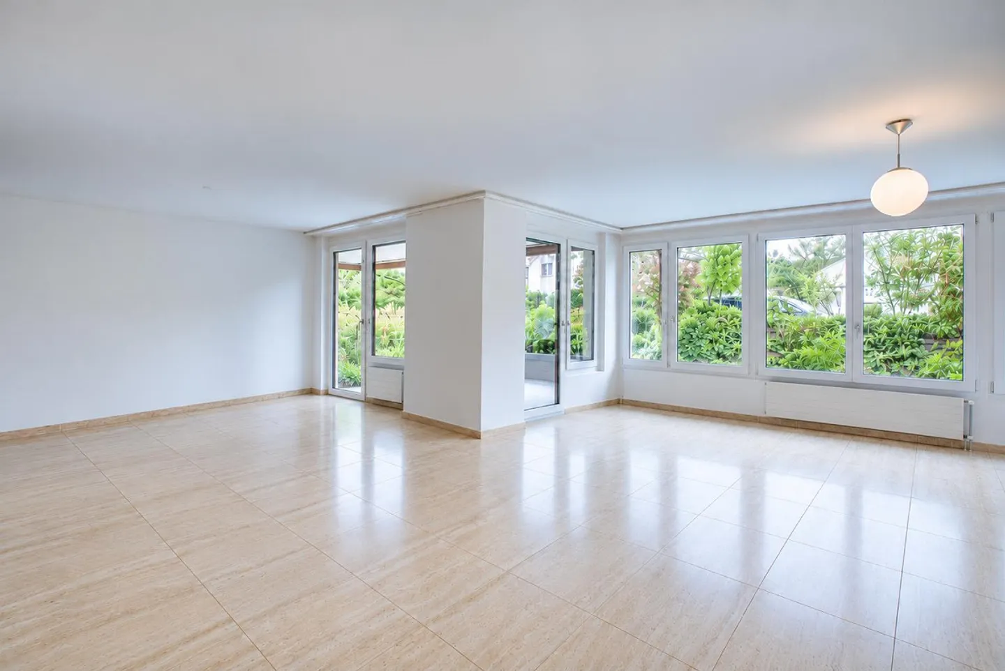Charming Garden Apartment in Wettingen - Photo 2 of 8