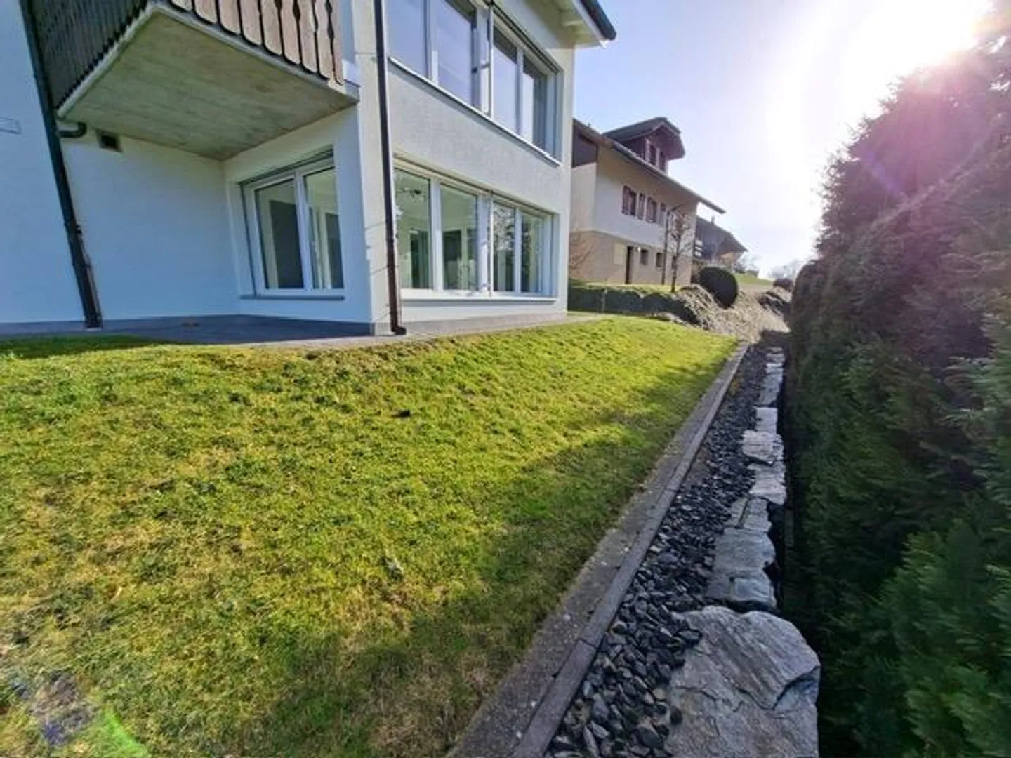 Appartamento soleggiato di 3,5 stanze con giardino d'inverno - Foto 1 di 9