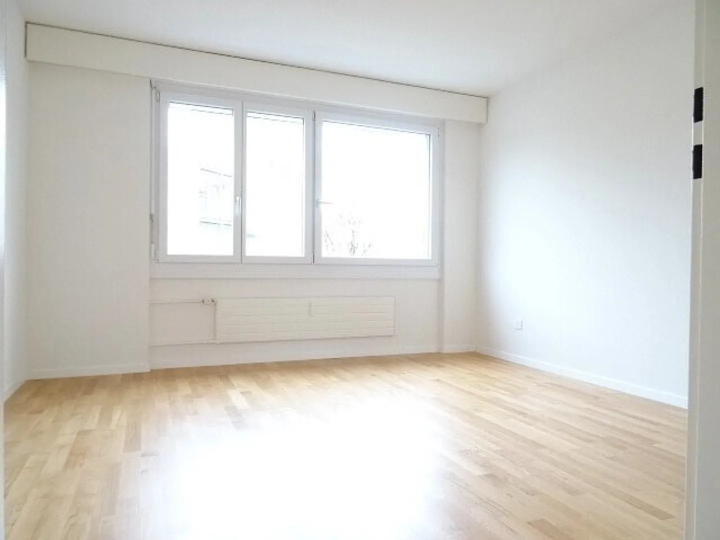 Moderne 4.5-Zimmer Wohnung - Foto 9 von 13