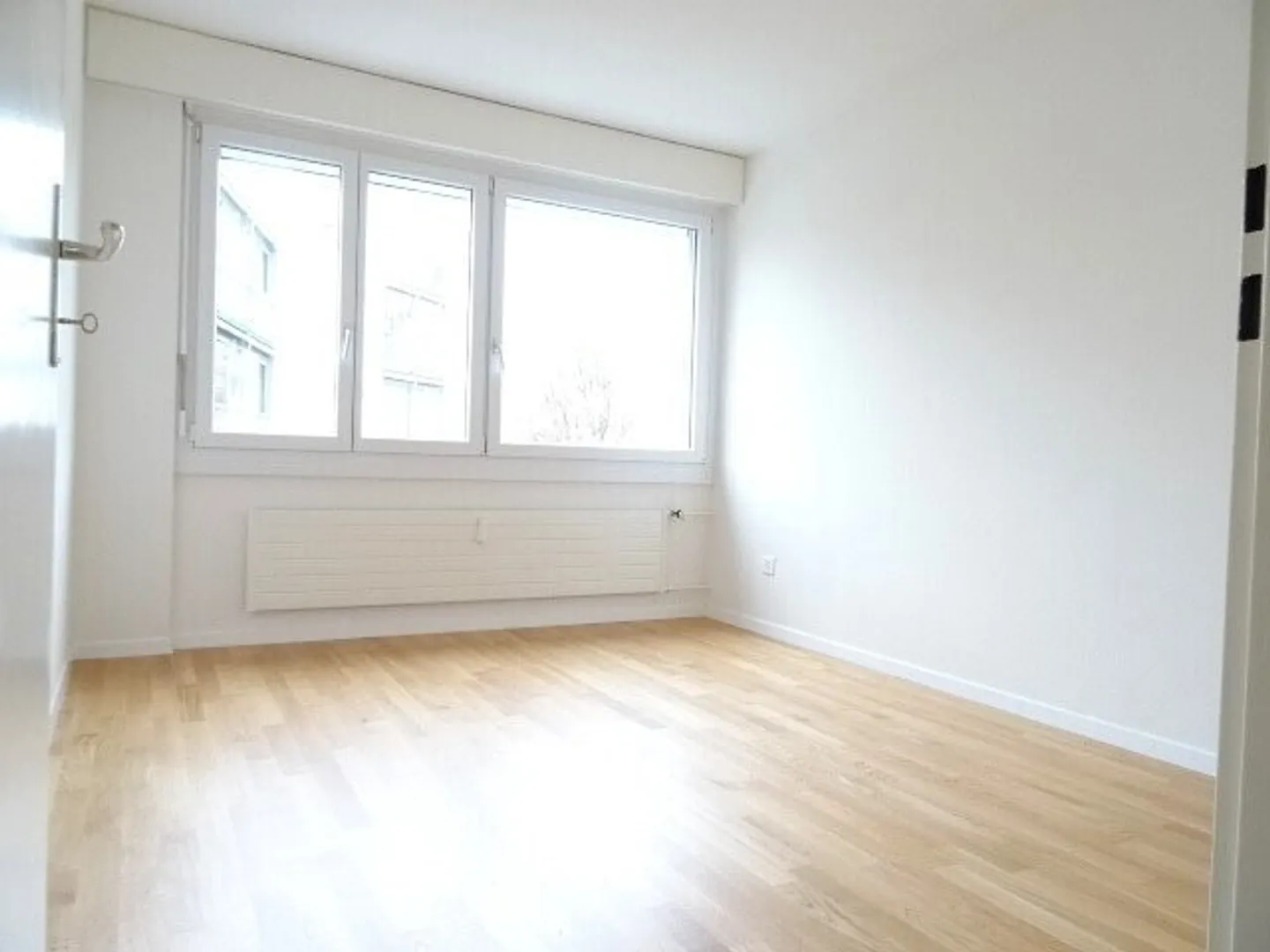 Moderne 4.5-Zimmer Wohnung - Foto 10 von 13