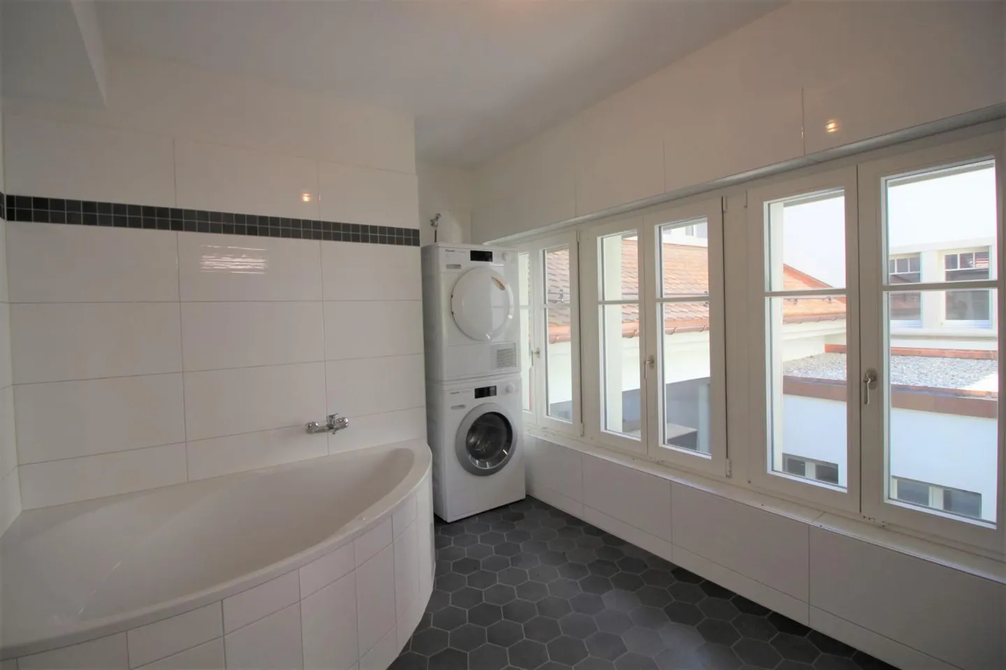 Belfaux - Loft im 1. Stock - Foto 4 von 7