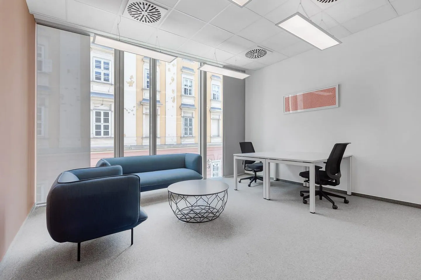 Espace de bureau pour 2 dans Spaces Seefeld - Photo 2 sur 10